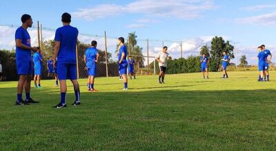 Sete de Dourados abre prepara&ccedil;&atilde;o para disputa da S&eacute;rie B Estadual