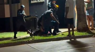 Homem &eacute; preso por agredir esposa gr&aacute;vida e causar confus&atilde;o 
