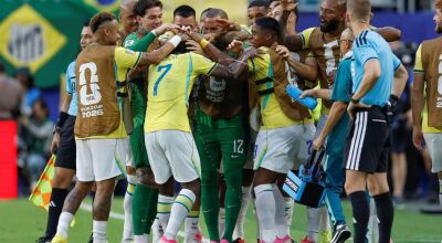 Em noite de Vini Jr e volta de Neymar, Brasil vence Esc&oacute;cia e avan&ccedil;a na lideran&ccedil;a