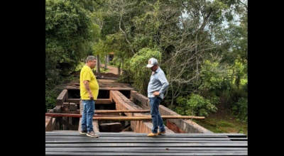 Prefeito vistoria reforma da Ponte do Horm&iacute;nio