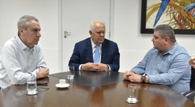 Prefeito de Bonito se re&uacute;ne com o presidente do TCE-MS