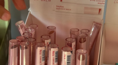 Liquida&ccedil;&atilde;o imperd&iacute;vel na MC Cosm&eacute;ticos: prateleira inteira com produtos por apenas R$ 5,00