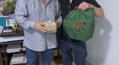 Prefeito Josmail Rodrigues recebe prefeito de Piraju (SP) em Bonito