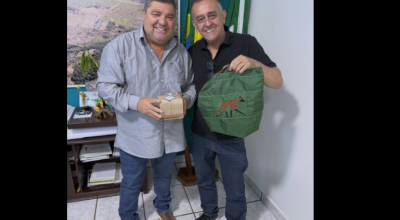 Prefeito Josmail Rodrigues recebe prefeito de Piraju (SP) em Bonito