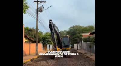 Recapeamento avan&ccedil;a nos bairros BNH e Jardim Andr&eacute;a