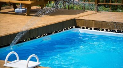 Mulher cai em piscina durante confraterniza&ccedil;&atilde;o e fratura lombar 