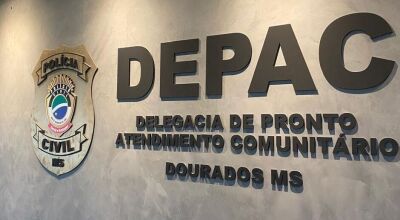 Adolescente denuncia m&atilde;e por maus-tratos e mulher acaba presa  