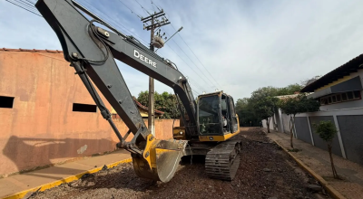 Obras de reconstru&ccedil;&atilde;o asf&aacute;ltica come&ccedil;am no BNH e Jardim Andrea