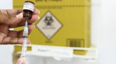 Imunização contra febre amarela deve ser feita de forma antecipada