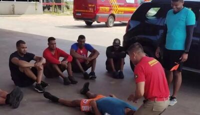 Guarda-vidas concluem atualização de primeiros socorros ministrada pelo Corpo de Bombeiros de Bonito