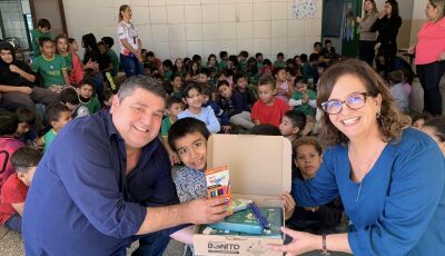BONITO: Prefeitura entrega kits escolares aos mais de 3 mil alunos da Reme, VEJA FOTOS