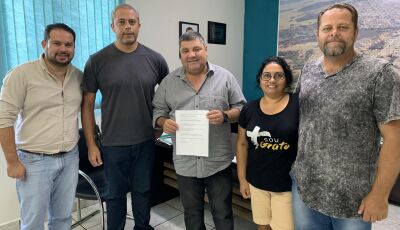 Prefeito ouve demandas de representantes do bairro Tarumã Hípica Park em Bonito