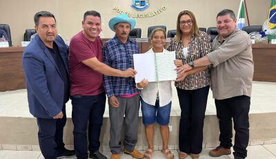 Prefeitura de Bonito entrega títulos definitivos aos moradores do Assentamento Santa Lúcia