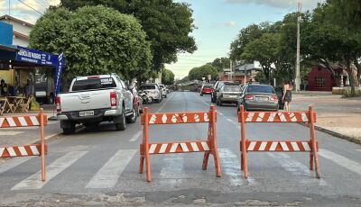 Prefeitura de Bonito fecha ruas para montagem do palco do Réveillon 2024