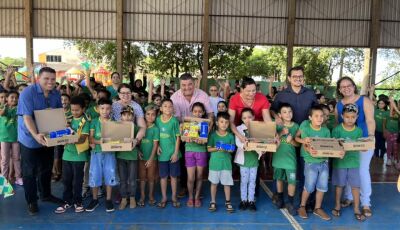 Prefeitura entrega Kit Escolar nas escolas da Rede Municipal de Ensino de Bonito