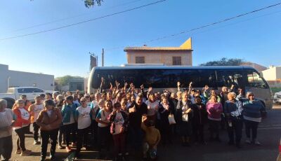 Bonito entrega novo ônibus para a Assistência Social