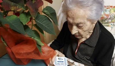 Mulher registrada como pessoa mais velha do mundo morre aos 117 anos