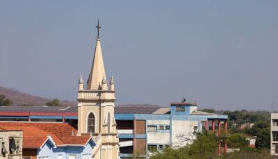 Com previsão de sol e tempo firme nesta terça-feira, céu segue acinzentado em Mato Grosso do Sul