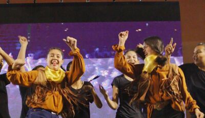 Quando a Dança Fala Mais Alto: Bonito no Topo do Mega Dance Musical 2025