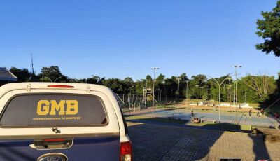Guarda municipal prende quatro jovem após briga generalizada