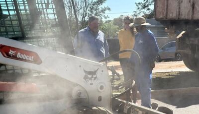 Prefeito acompanha de perto obras em andamento pela cidade de Bonito