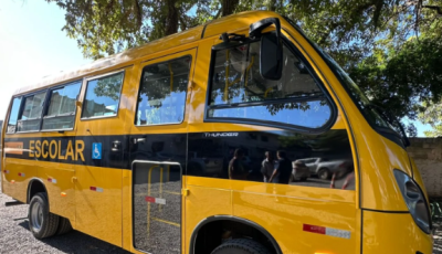 Bonito recebeu um novo ônibus escolar com capacidade para 29 passageiros
