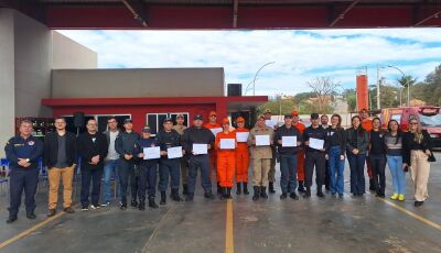 Profissionais de segurança de Bonito concluem curso de inglês para melhorar atendimento a turistas