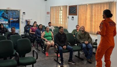 Prefeitura de Bonito promove curso de salvamento aquático e primeiros socorros para guias de turismo