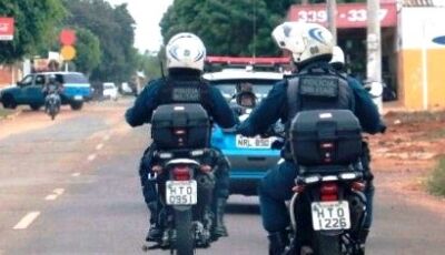 Mulher agride companheiro e amiga durante surto em residência na Vila América