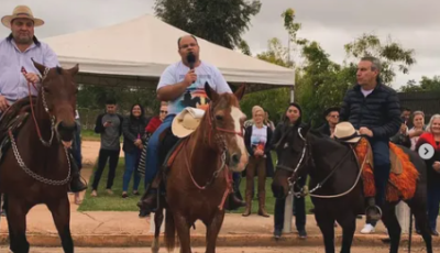 Padre Israel Moura recebe moção de congratulação da Assembleia Legislativa por sua atuação em Bonito