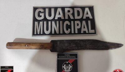 Armado com uma faca homem ameaça munícipes e acaba detido pela GMB