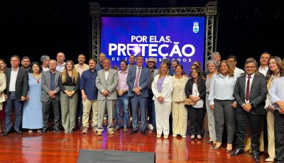 Prefeita Girleide Rovari participa do encerramento do Agosto Lilás em Campo Grande