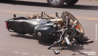 Idoso morre ao cair da moto após chinelo enroscar na roda em MS