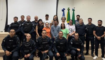 Prefeita Girleide Rovari recebe novos soldados em café da tarde especial em Bodoquena