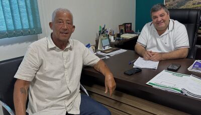 Prefeito recebe visita de João Vizcaino