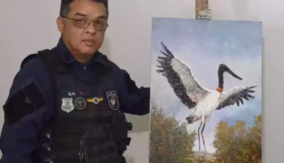 Em Bonito Pintura tirou guarda da depressão e levou suas telas até a Alemanha