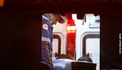 Mãe encontra filho morto dentro do banheiro em casa em MS