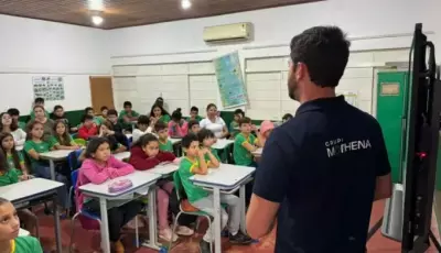 Palestras de Educação Ambiental orientam alunos sobre reciclagem em Bonito