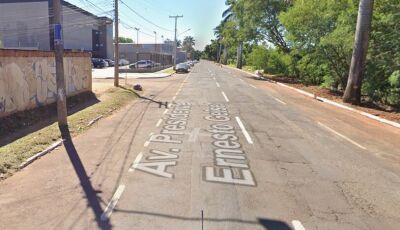 Jovem é atingido por garrafa quebrada no pescoço e quase é morto durante assalto 