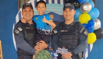 Guarnição da PM faz surpresa e participa de festa infantil com tema policial em MS