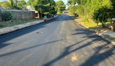 Trecho da Rua Afonso Pena, entre a Rua Luiz da Costa Leite e a Rua 24 de Fevereiro é recapeado