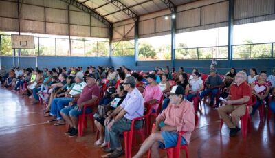 Governo de MS entrega títulos de regularização fundiária para moradores de Jardim