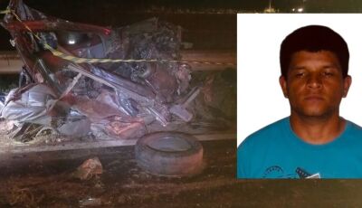 Polícia identifica corpo dilacerado de homem que morreu em colisão frontal com carreta 