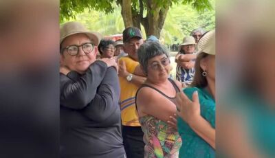 Grupo Conviver reúne idosos em confraternização 