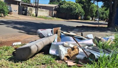 Prefeitura de Bonito repudia descarte irregular de lixo na Rua Cândido Luiz Braga