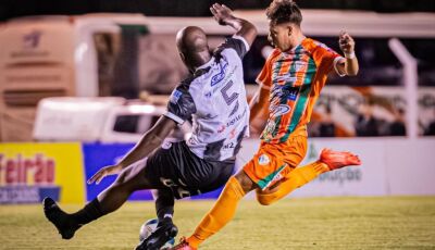 Naviraiense vence Corumbaense no primeiro jogo em casa no Estadual