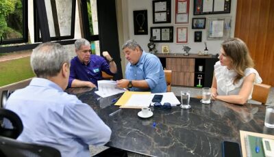 Prefeito e vice participam de reunião no gabinete do deputado estadual Paulo Corrêa
