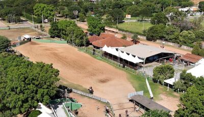 É hoje: 1&ordm; Carnalaço movimenta Bonito durante o 37&ordm; Encontro Estadual de Clubes de Laço
