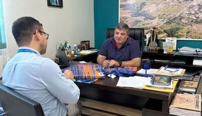 Josmail se reúne com gerente da Caixa Econômica Federal, agência de Bonito