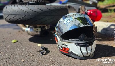 Mulher e criança ficam feridas em acidente entre carro 